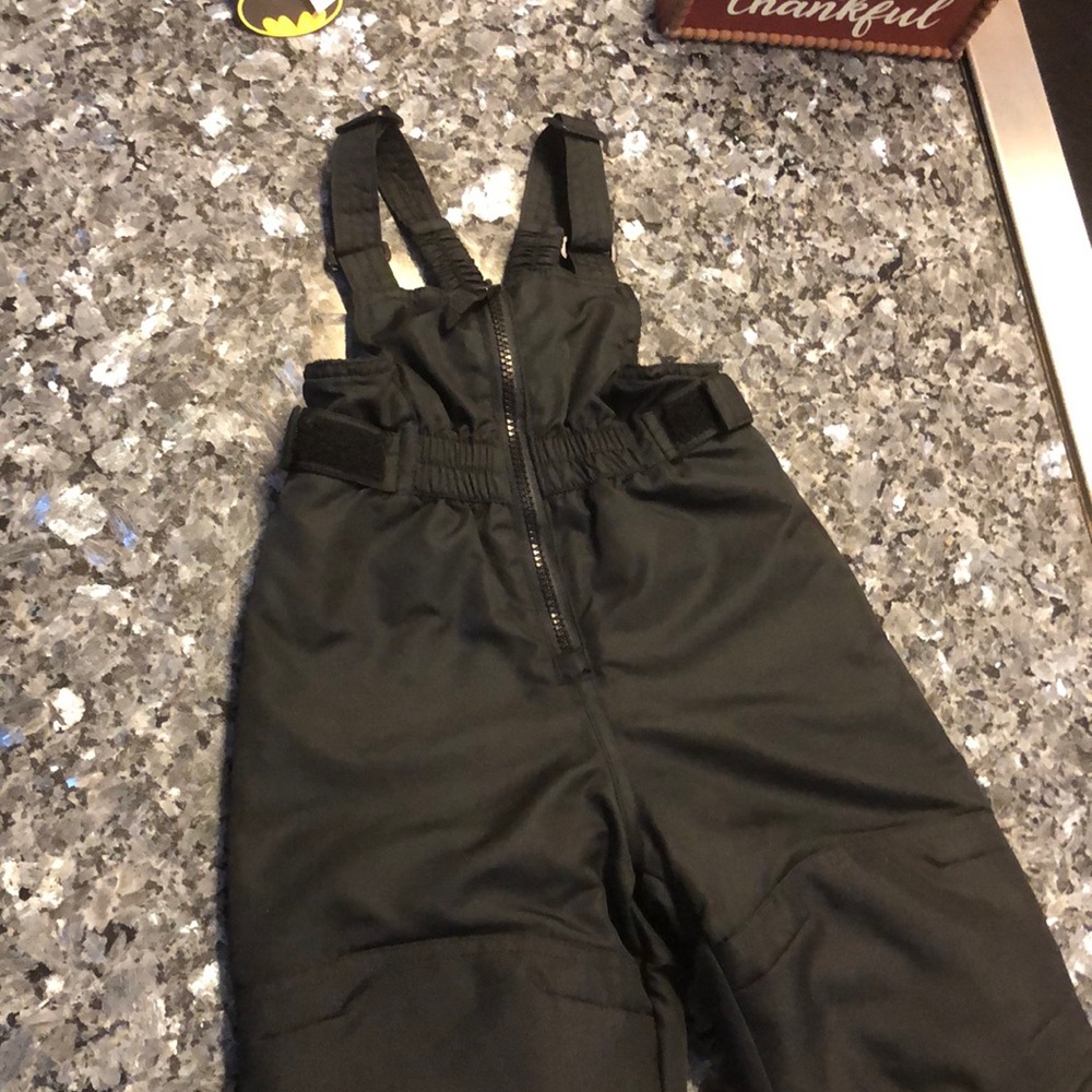 Toddler puffy snowsuit